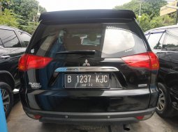 Dijual mobil bekas Mitsubishi Pajero Sport Dakar 4x2 AT Diesel 2012,  Jawa Barat  2