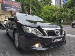 Mobil Toyota Camry 2013 V terbaik di Jawa Timur 20