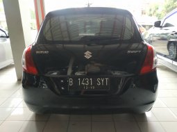 Dijual mobil Suzuki Swift GX MT 2013 bekas terawat, Jawa Barat  9