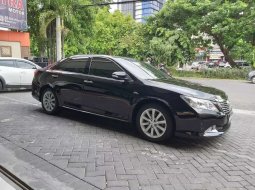 Mobil Toyota Camry 2013 V terbaik di Jawa Timur 13