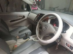 Jual mobil bekas murah Toyota Kijang Innova G 2005 di Lampung 1