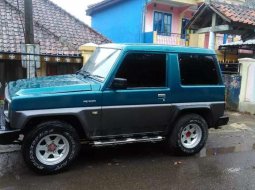 Jual Daihatsu Feroza 1996 harga murah di Jawa Barat 2