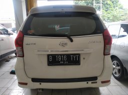 Jual mobil Daihatsu Xenia R DLX MT 2014 dengan harga murah di Jawa Barat  7