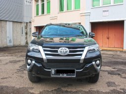 Jual cepat mobil Toyota Fortuner VRZ 2016 di DKI Jakarta 3