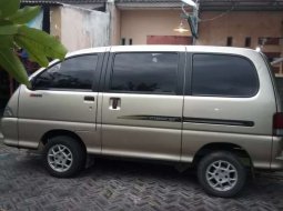 Jual mobil bekas murah Daihatsu Zebra 2006 di Jawa Timur 3