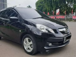 Mobil Honda Brio 2015 E terbaik di DKI Jakarta 12