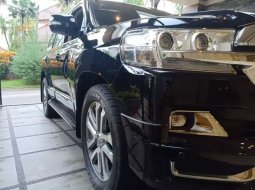 Jual cepat Toyota Land Cruiser 2013 di Jawa Timur 6
