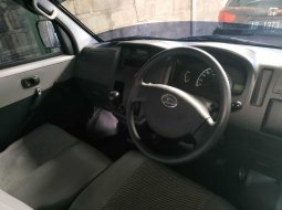 Jual mobil Daihatsu Gran Max Pick Up 1.3 2016 dengan harga terjangkau di DIY Yogyakarta 4