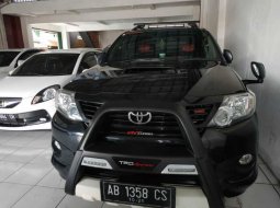 Jual mobil Toyota Fortuner G TRD 2012 terawat di DIY Yogyakarta 2