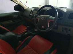 Jual mobil Toyota Fortuner G TRD 2012 terawat di DIY Yogyakarta 4