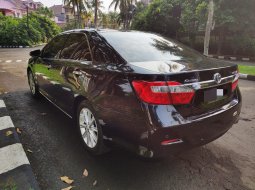 Jual mobil Toyota Camry 2.5 V 2013 murah di Jawa Barat  5