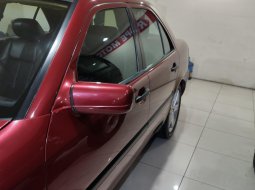 Dijual mobil Mercedes-Benz C-Class C200 1995 harga murah, DKI Jakarta 5
