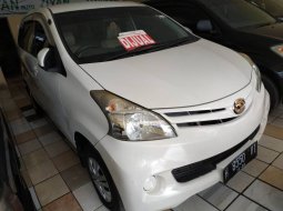 Jual mobil Daihatsu Xenia M 2013 harga murah di Jawa Tengah  8