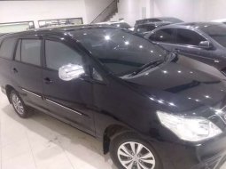 Mobil Toyota Kijang Innova 2014 2.5 G terbaik di Jawa Timur 1