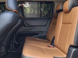 Jual mobil  Toyota Sienta 1.5 V 2017 terawat di Banten 2