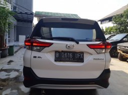 Jual mobil Daihatsu Terios R 2018 di Jawa Barat 6