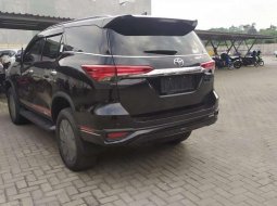 Jual mobil Toyota Fortuner TRD 2019 bekas, Banten 1