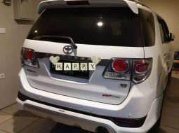 Jual cepat Toyota Fortuner TRD 2013 di Jawa Barat 3