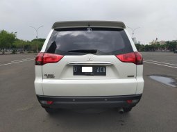 Jual Cepat Mobil Mitsubishi Pajero Sport Dakar 2014 di DKI Jakarta 4