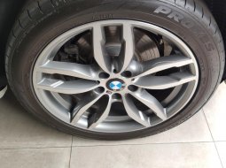 Dijual cepat mobil BMW X4 xDrive28i xLine 2016, DKI Jakarta 3