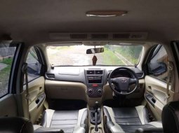 Toyota Avanza 2015 Jawa Barat dijual dengan harga termurah 2