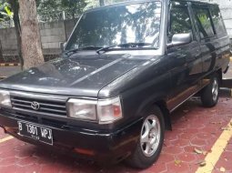 DKI Jakarta, Toyota Kijang 1993 kondisi terawat 1