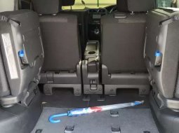 Jawa Barat, Nissan Serena Highway Star 2013 kondisi terawat 16