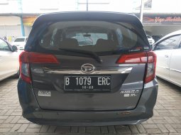 Dijual mobil bekas Daihatsu Sigra R DLX MT 2017, Jawa Barat  3