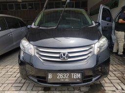 Jual mobil bekas murah Honda Freed PSD AT 2009 di Jawa Barat  10