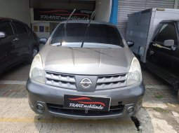 Jual mobil Nissan Grand Livina XV AT 2010 dengan harga murah di Jawa Barat  4