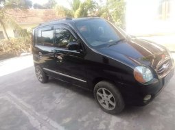 Mobil Hyundai Atoz 2001 GLS dijual, Jawa Timur 14