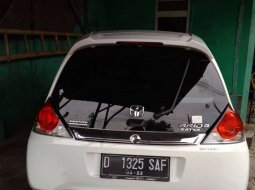 Jual mobil bekas murah Honda Brio Satya E 2017 di Jawa Barat 4