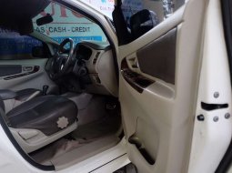 Banten, jual mobil Toyota Kijang Innova G Luxury 2012 dengan harga terjangkau 12