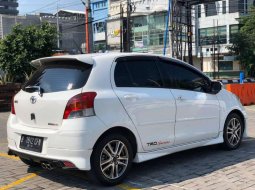 Toyota Yaris 2011 Jawa Tengah dijual dengan harga termurah 10