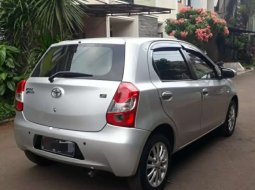 Jual Toyota Etios Valco E 2014 harga murah di Jawa Barat 4