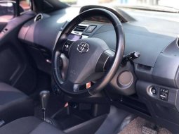 Toyota Yaris 2011 Jawa Tengah dijual dengan harga termurah 3