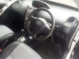 Toyota Yaris 2011 Jawa Barat dijual dengan harga termurah 2