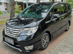 Jual mobil Nissan Serena Highway Star 2015 terawat di DIY Yogyakarta 8