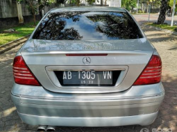 Mobil bekas Mercedes-Benz C-Class C200 2005 dijual, DIY Yogyakarta 8