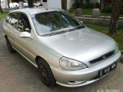 Jual mobil bekas murah Kia Rio 1.4 Automatic 2002 di DIY Yogyakarta 5