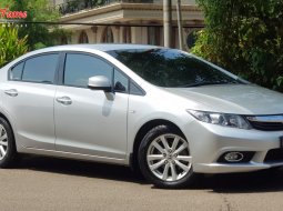 Mobil bekas Honda Civic 1.8 i-VTEC AT 2012 dijual, DKI Jakarta 3