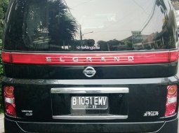 Jual mobil Nissan Elgrand 2.5 Highway Star 2007 dengan harga terjangkau di DKI Jakarta 9