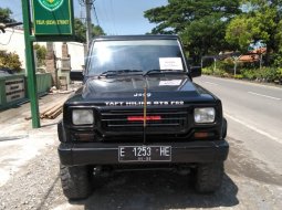 Jual Mobil Daihatsu Taft 2.8 Manual 1993 di Jawa Barat 3