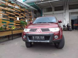 Mobil Mitsubishi Pajero Sport 2011 Exceed terbaik di Banten 8
