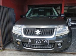 Jual mobil Suzuki Grand Vitara 2.0 2008 dengan harga murah di DIY Yogyakarta 2