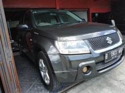 Jual mobil Suzuki Grand Vitara 2.0 2008 dengan harga murah di DIY Yogyakarta 3