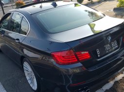 Jual Cepat Mobil BMW 5 Series 520i 2012 di DKI Jakarta 7