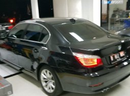 Jual Cepat Mobil BMW 5 Series E 60 523i 2010 di DKI Jakarta 8