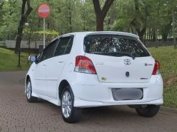 Jual Cepat Mobil Toyota Yaris S Limited 2011 di Banten 6