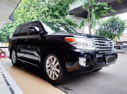 Jual Cepat Mobil Landcruiser 4.5 UK CBU AT Diesel Th 2012 Black di DKI Jakarta 2